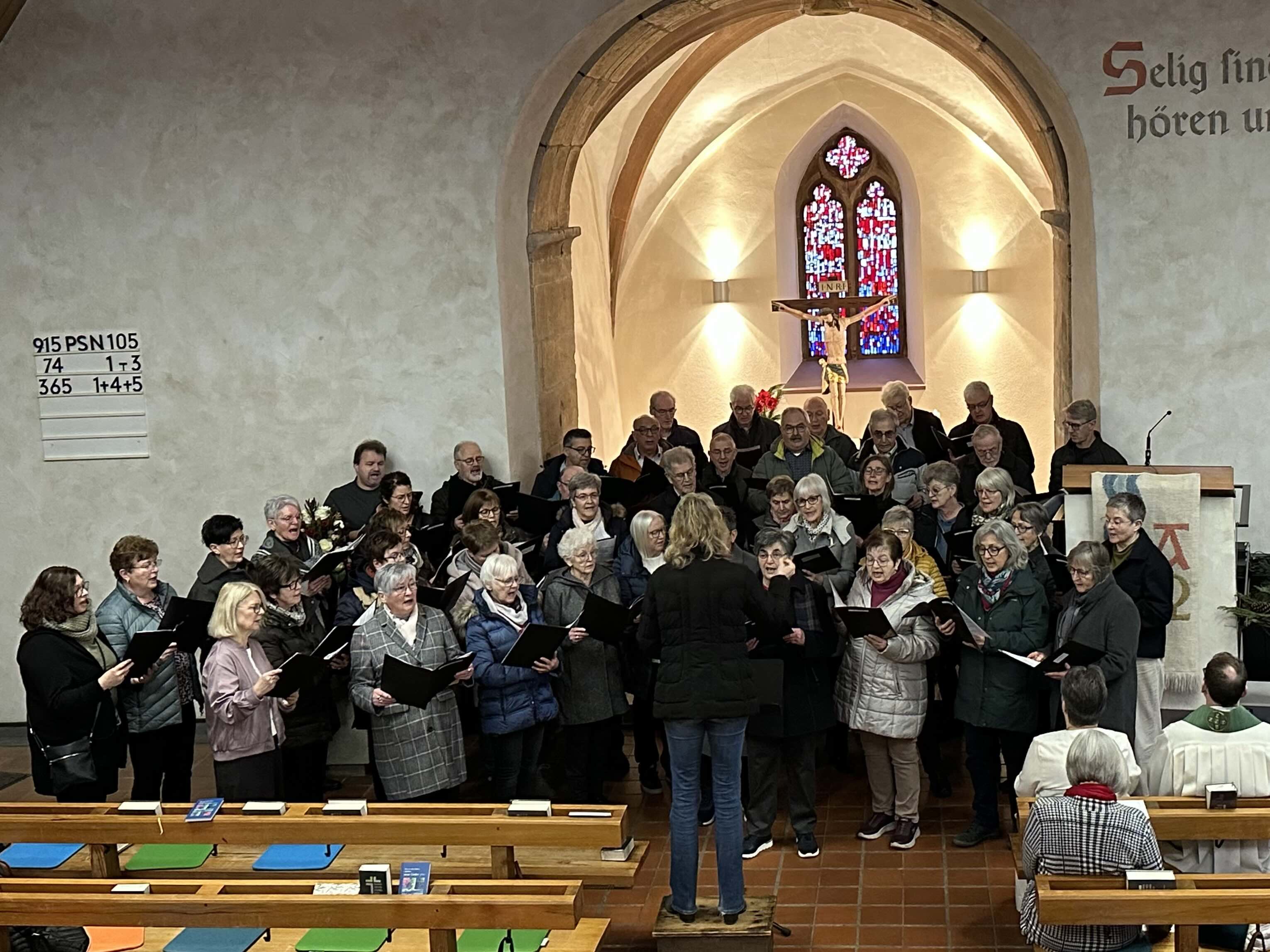 Ökumenischer Gottesdienst mit großem Chor